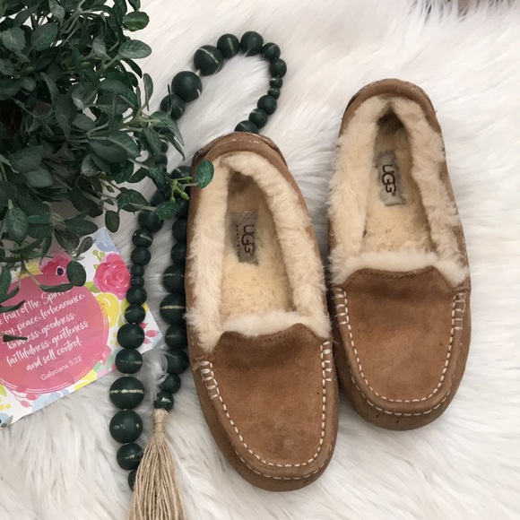 UGG Ansley Slipper in Chestnut Sz 2 - Picture 3 of 10
